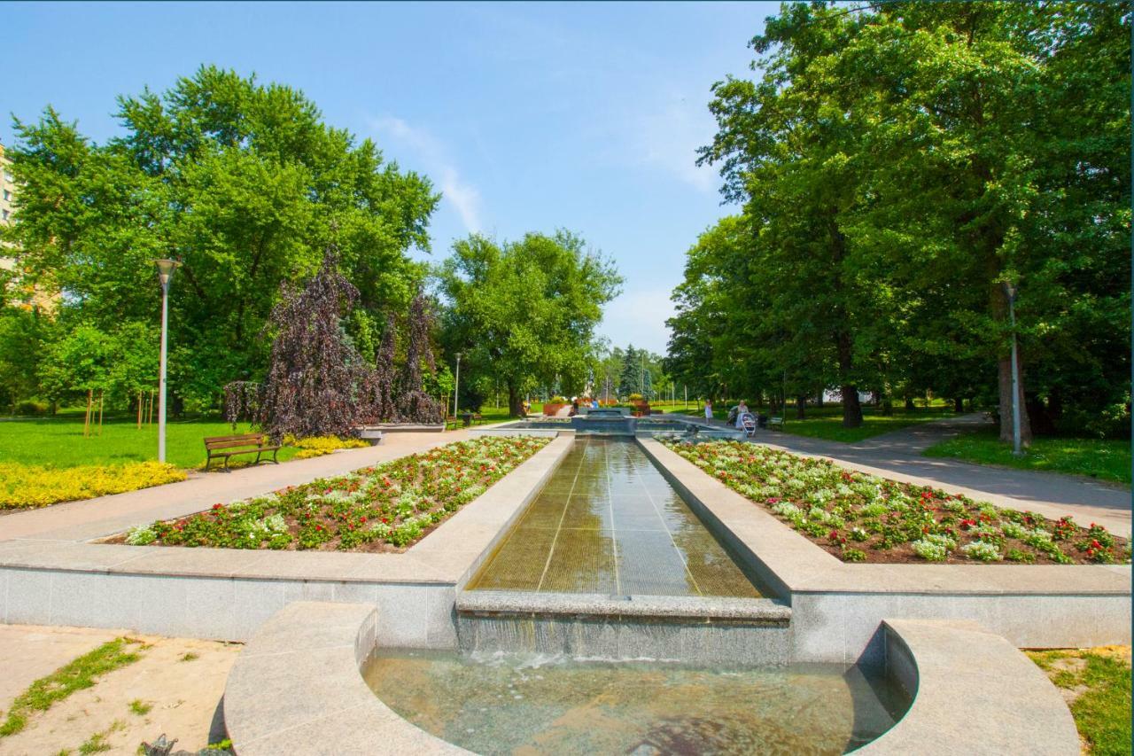Niebianski Apartament Rzeszów Esterno foto